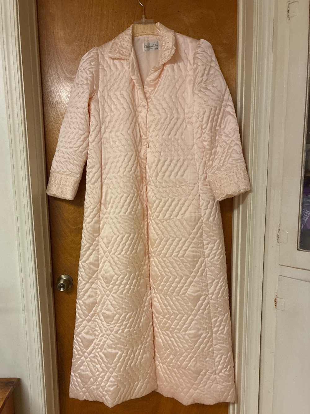 Christian Dior Pink Quilted Button Down Lace Robe